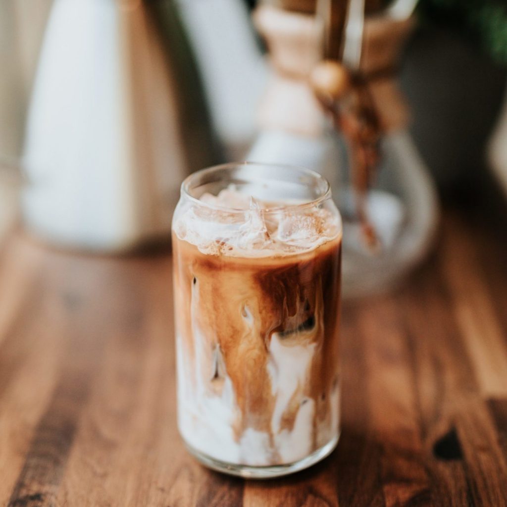 Café frappé glacé: la véritable recette du latté grec!