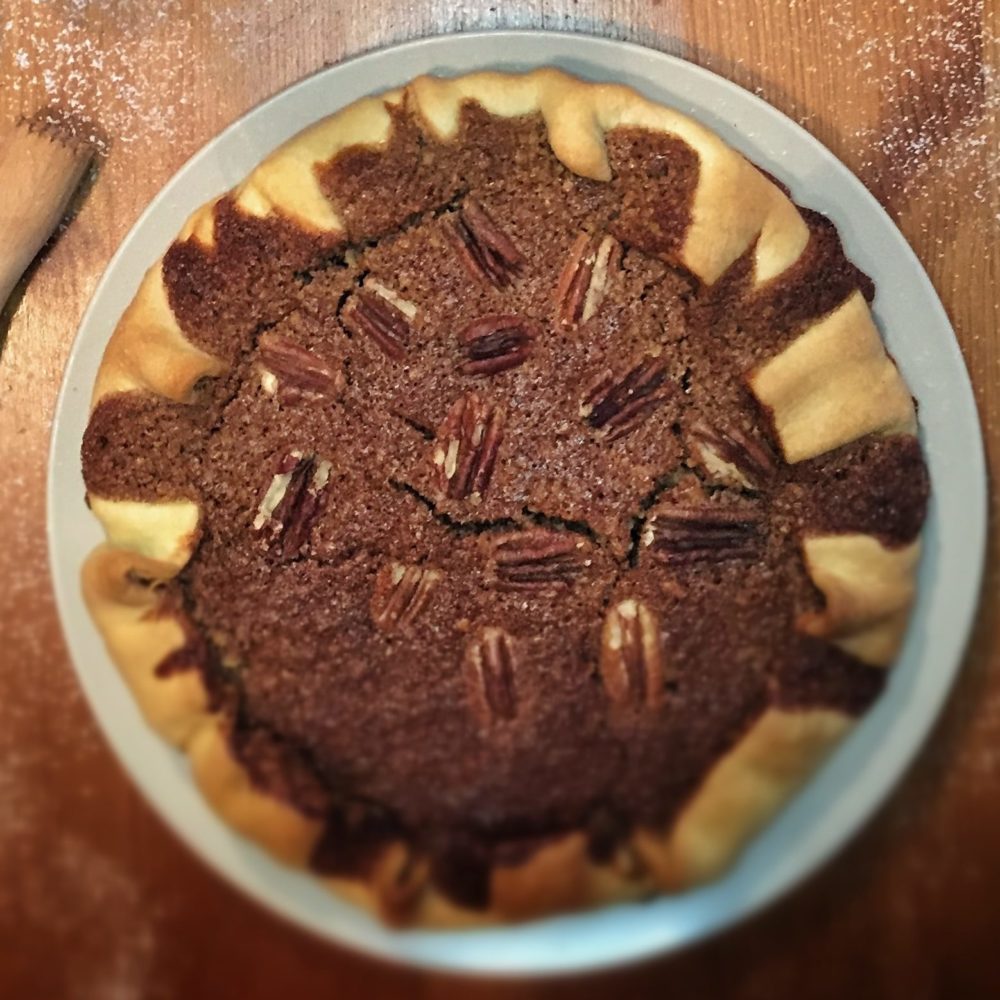 Recette facile et rapide de la tarte au noix de pécan traditionnelle américaine (pecan pie)