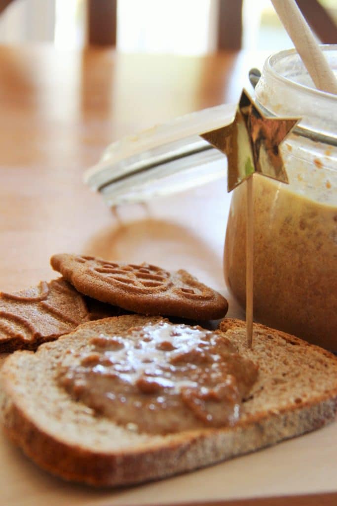 Pâte de spéculoos « maison »: ma recette express et totalement addictive!