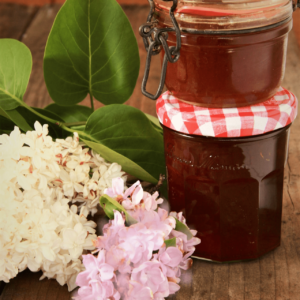 Recette de gelée de fleurs de lilas - une recette à base de fleurs comestibles