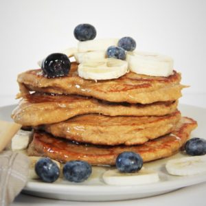 Pancakes sains à la banane et aux flocons d'avoine, recette rapide et facile