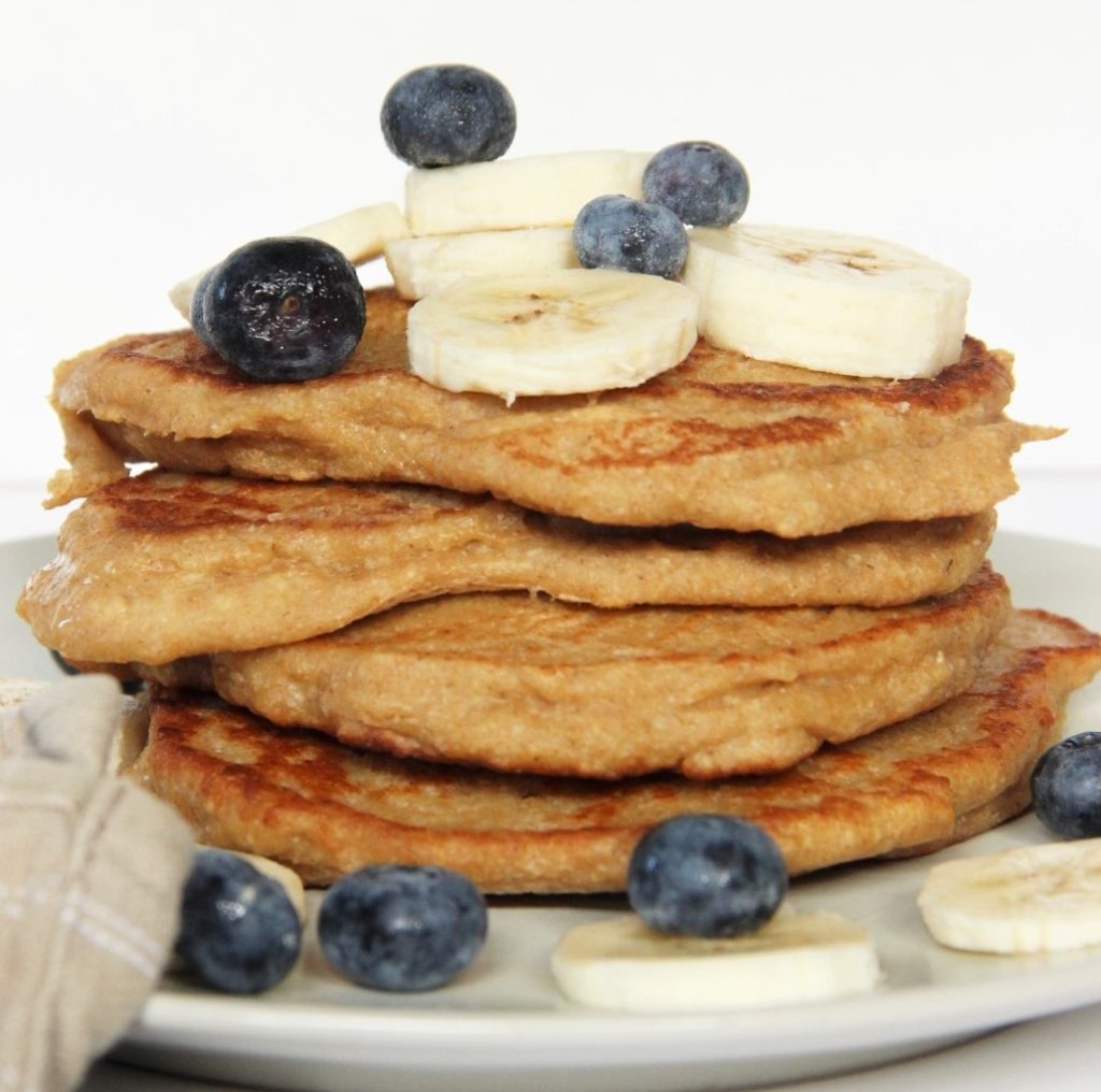 Pancakes sains à la banane et aux flocons d'avoine, recette rapide et facile