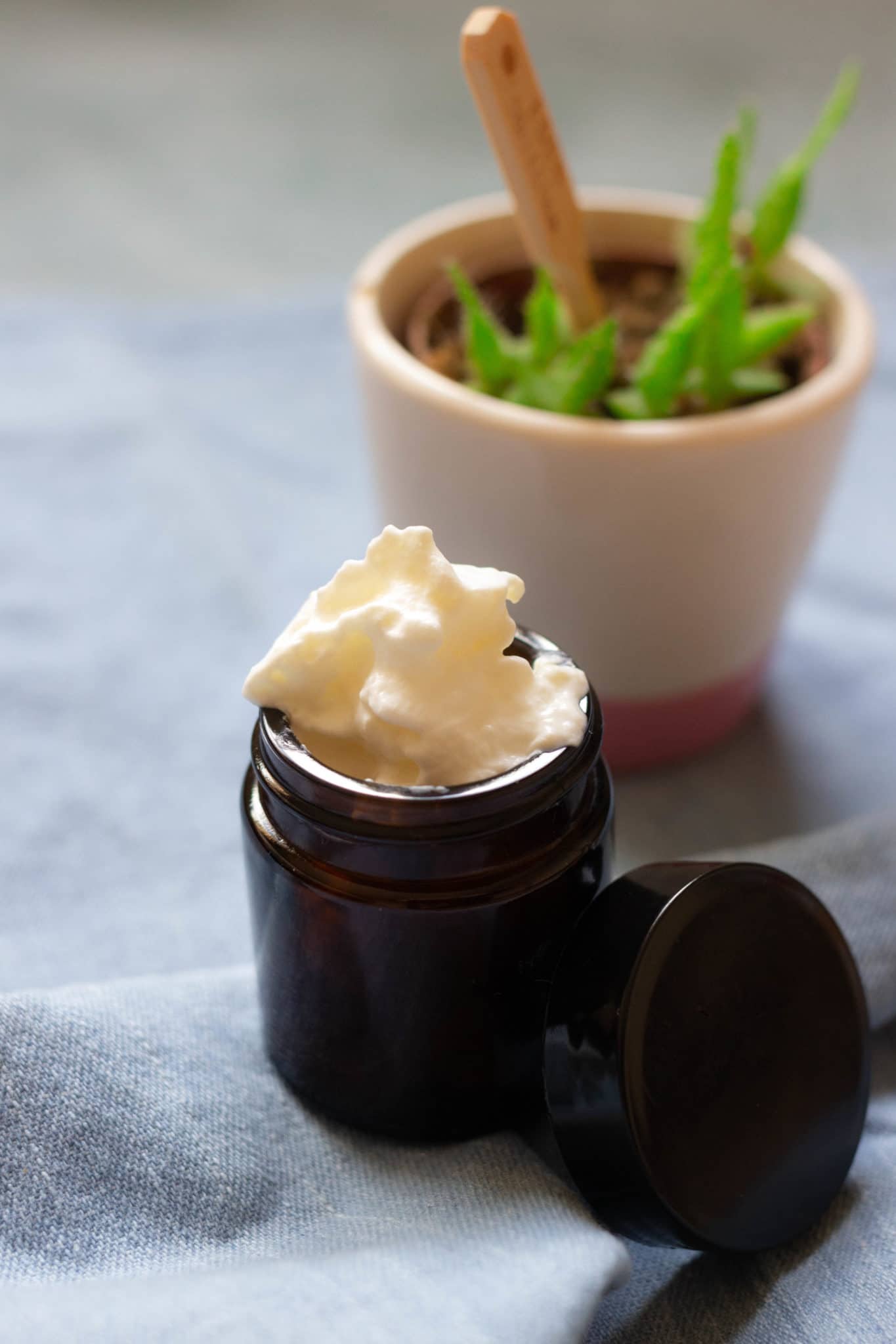 Chantilly de karité vanillée (corps et cheveux): ma recette de crème ultra hydratante
