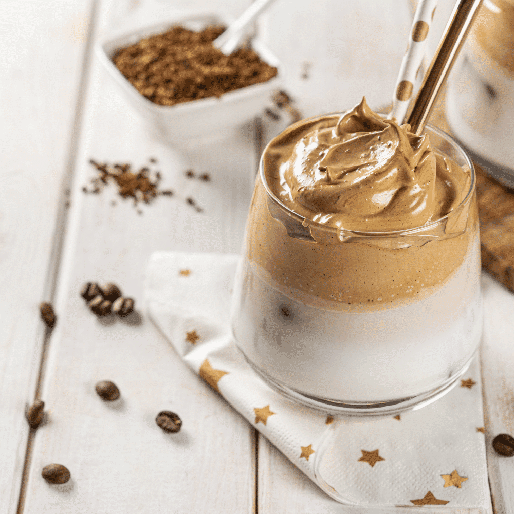 Testez ma recette de Dalgona Coffee: une crème de café hyper onctueuse