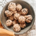 Recette d'energy balls faciles et rapides au beurre de cacahouète et sans datte